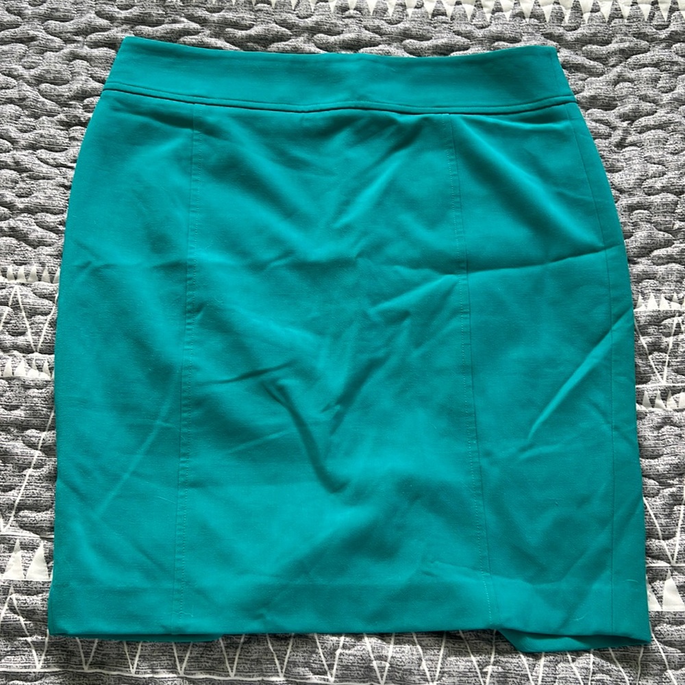 Loft pencil skirt